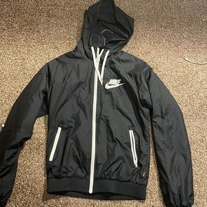 nike windbreaker